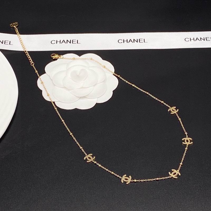 Chanel Necklace 06yxs121